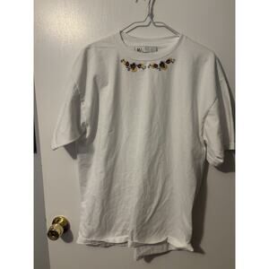 Vintage Mili Designs Women's Ladybug Embroidered White Tee Large